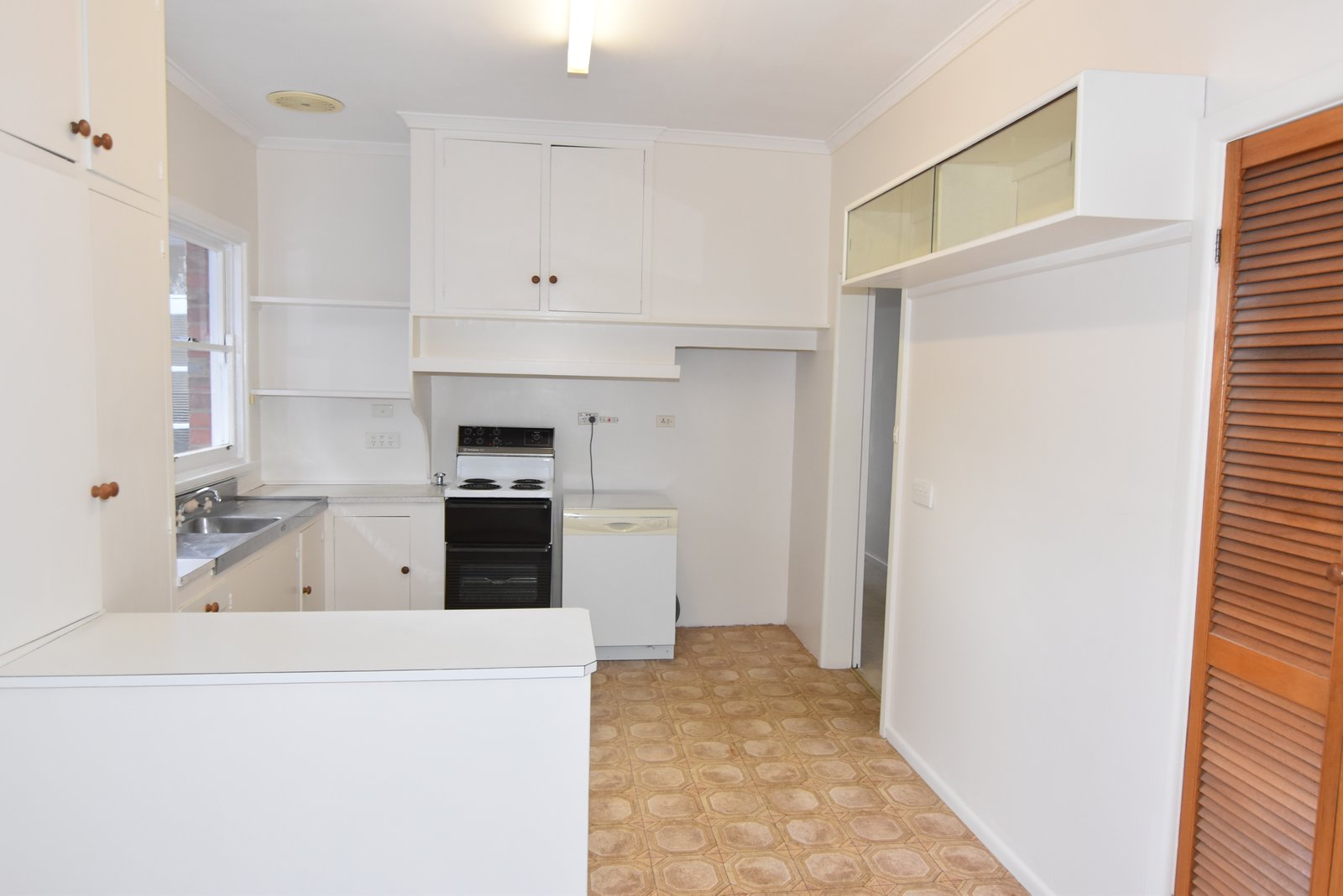 Gallery: 16 Fairmont Road