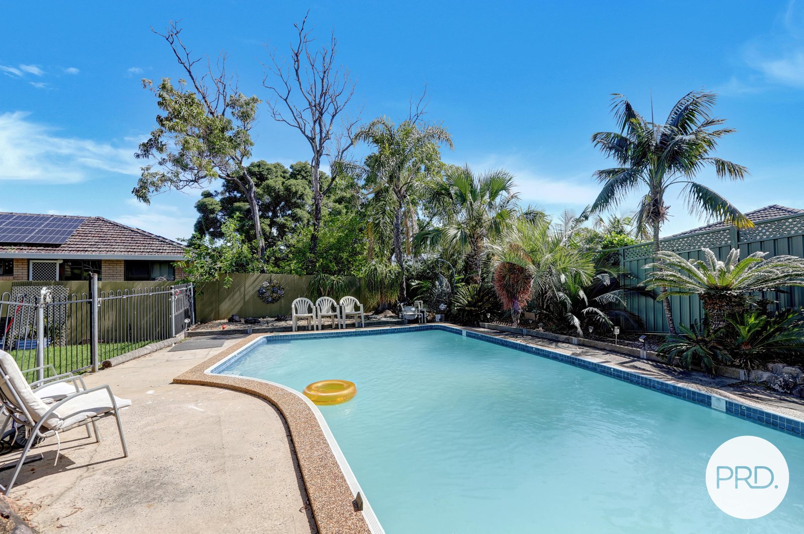 16 Fields Street KANAHOOKA 9