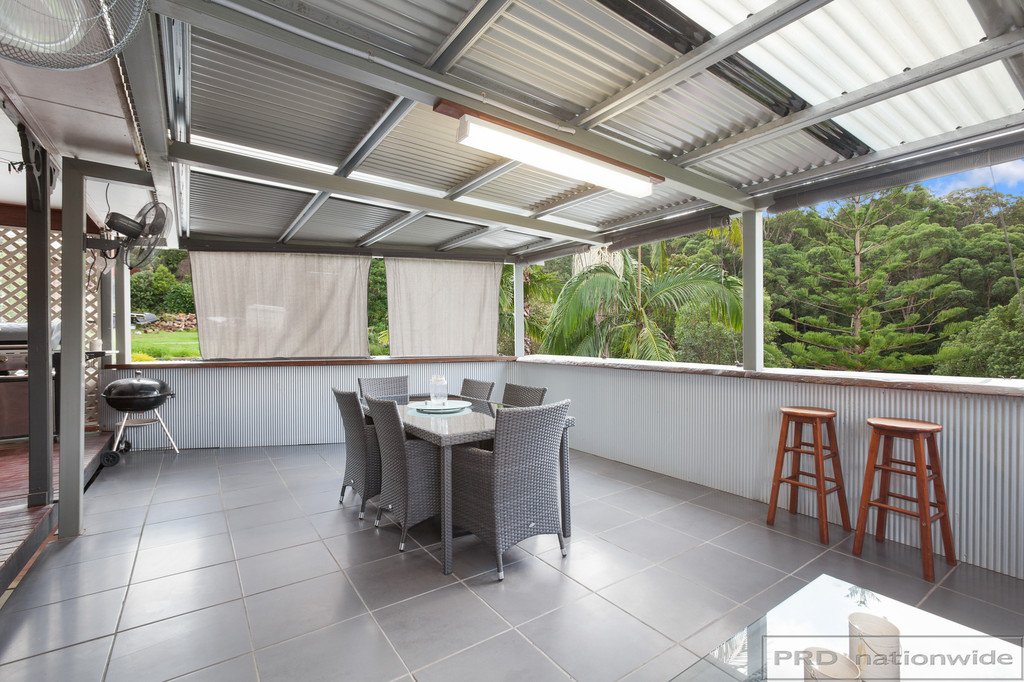 16 Fifth Street SEAHAMPTON 12