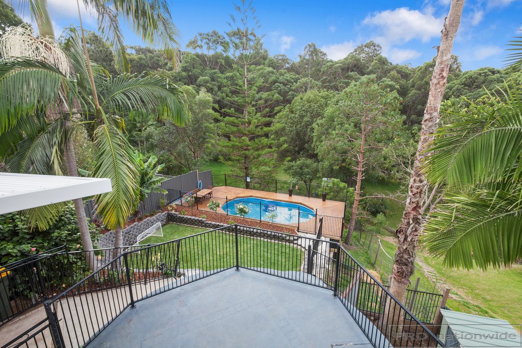 16 Fifth Street SEAHAMPTON 13