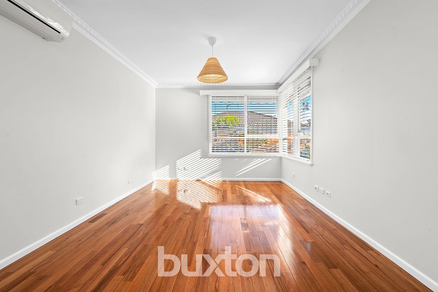 Gallery: 1/6 First Street