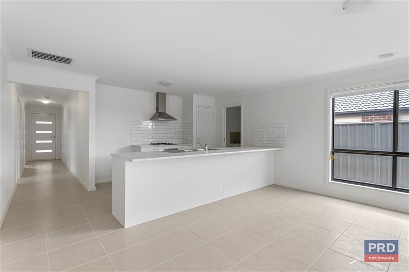 16 Fitzgerald Road HUNTLY 3