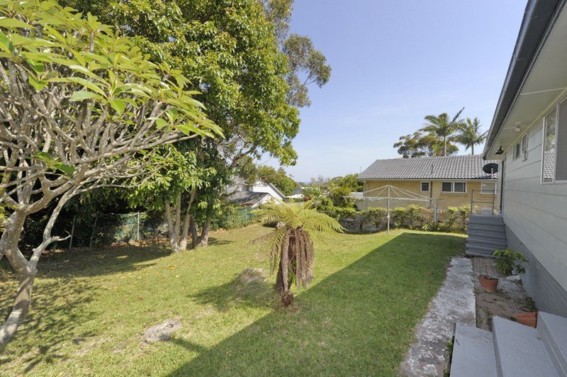 16 Flannel Flower Fairway SHOAL BAY 15