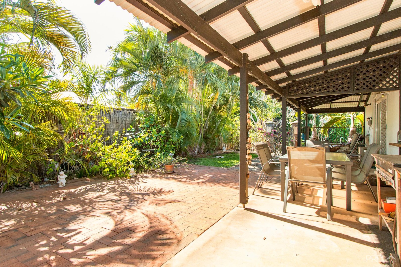 16 Fong Way CABLE BEACH 21