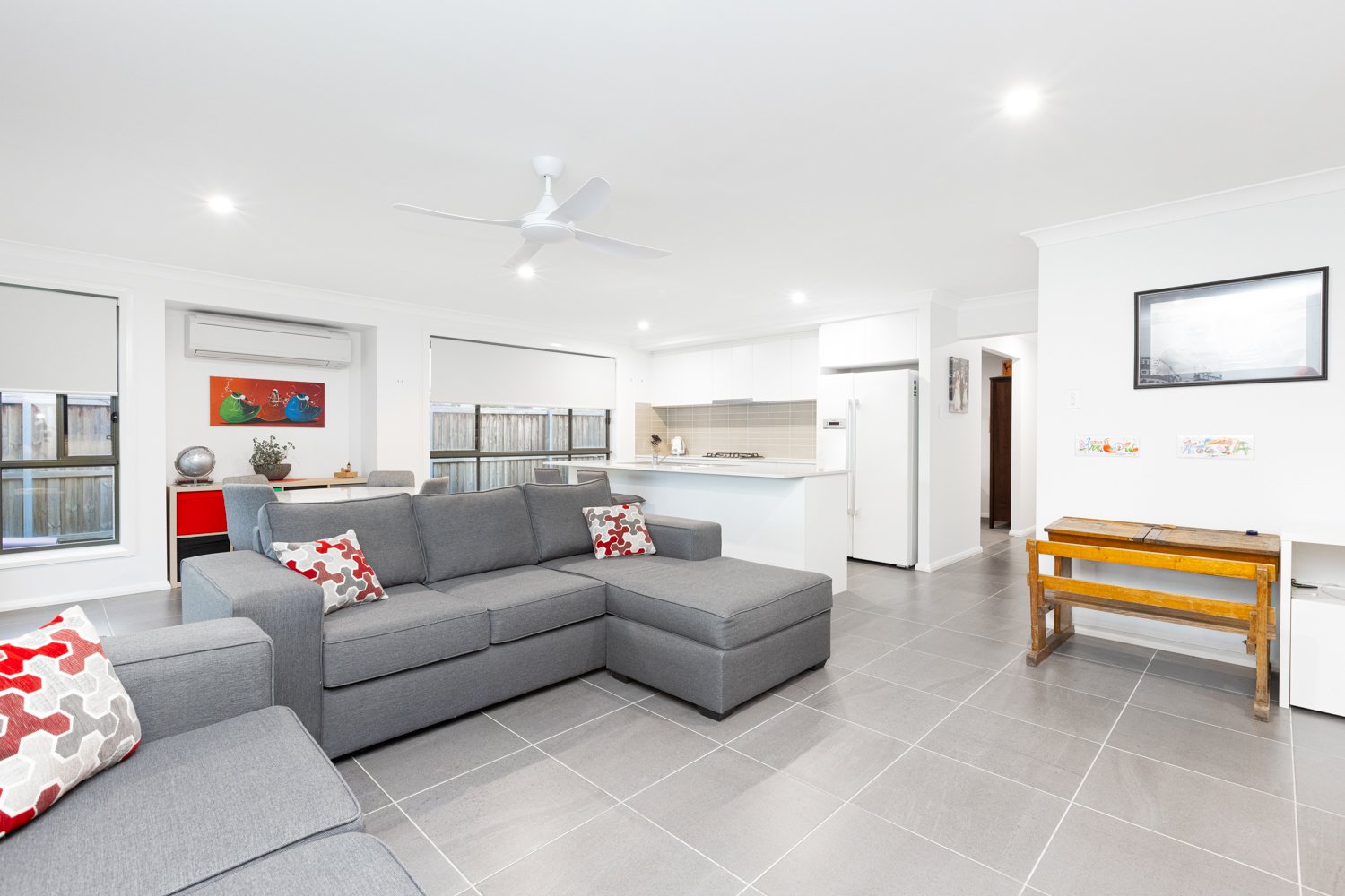 16 Fontana St  CHISHOLM 5