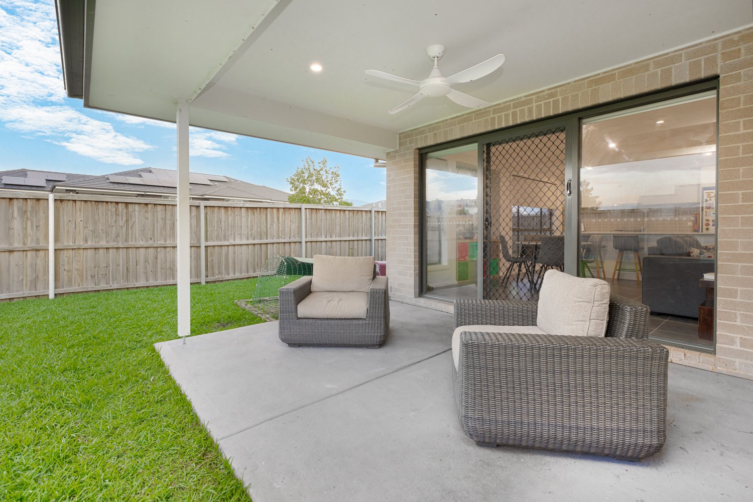 16 Fontana St  CHISHOLM 20