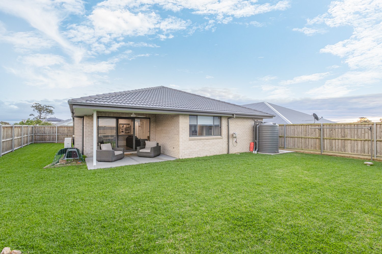 16 Fontana St  CHISHOLM 22