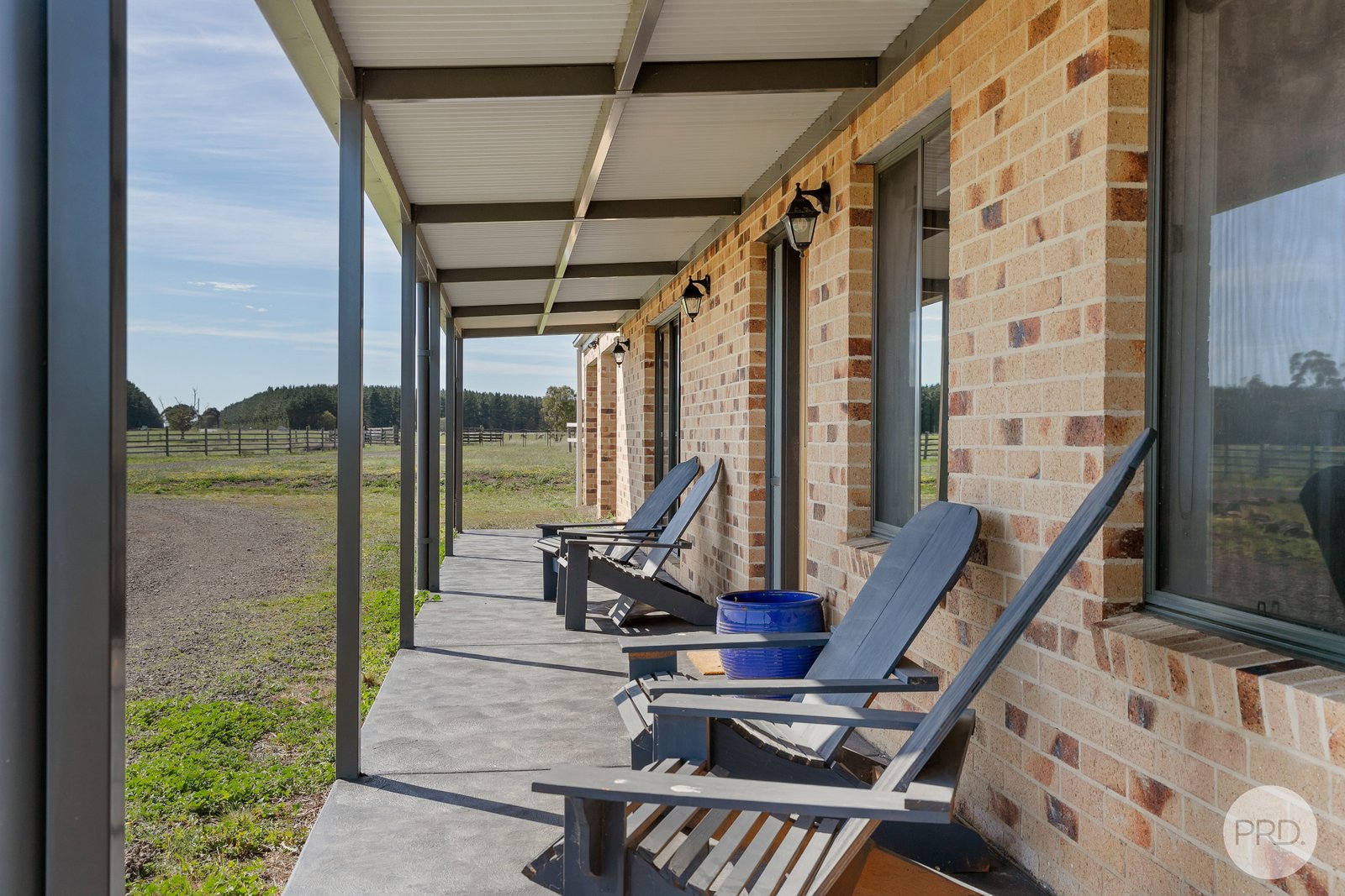 16 Ford's Road MORRISONS 3