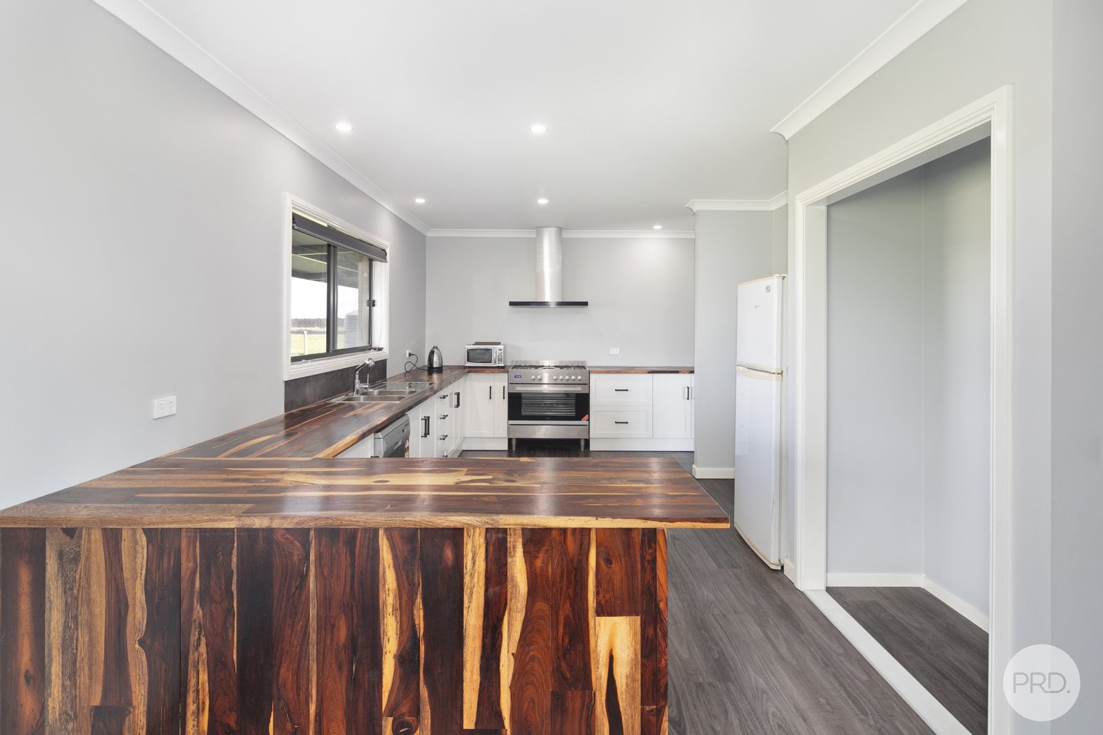 16 Ford's Road MORRISONS 4