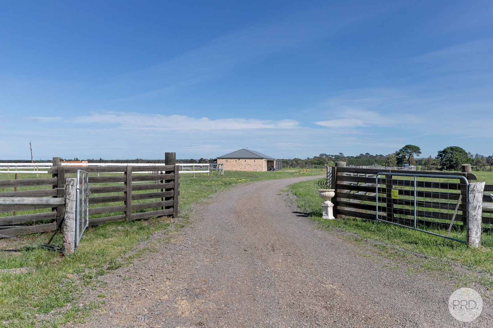 16 Ford's Road MORRISONS 21