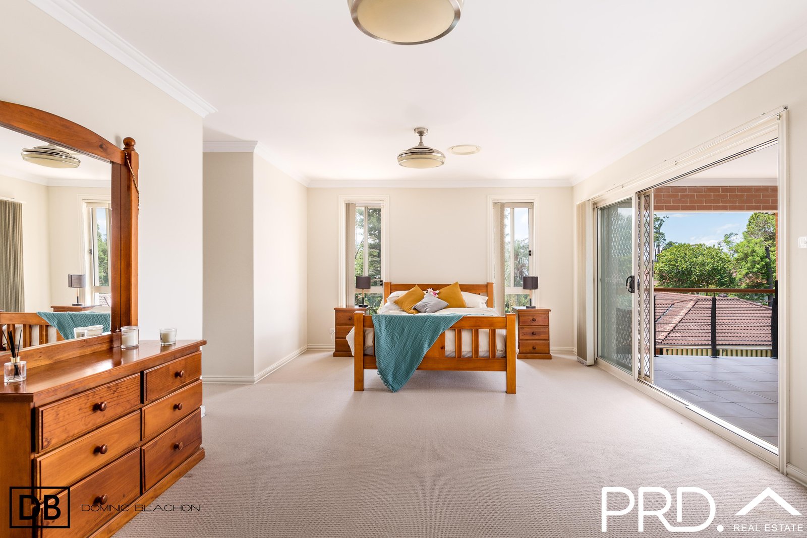 16 Forrest Road EAST HILLS 8