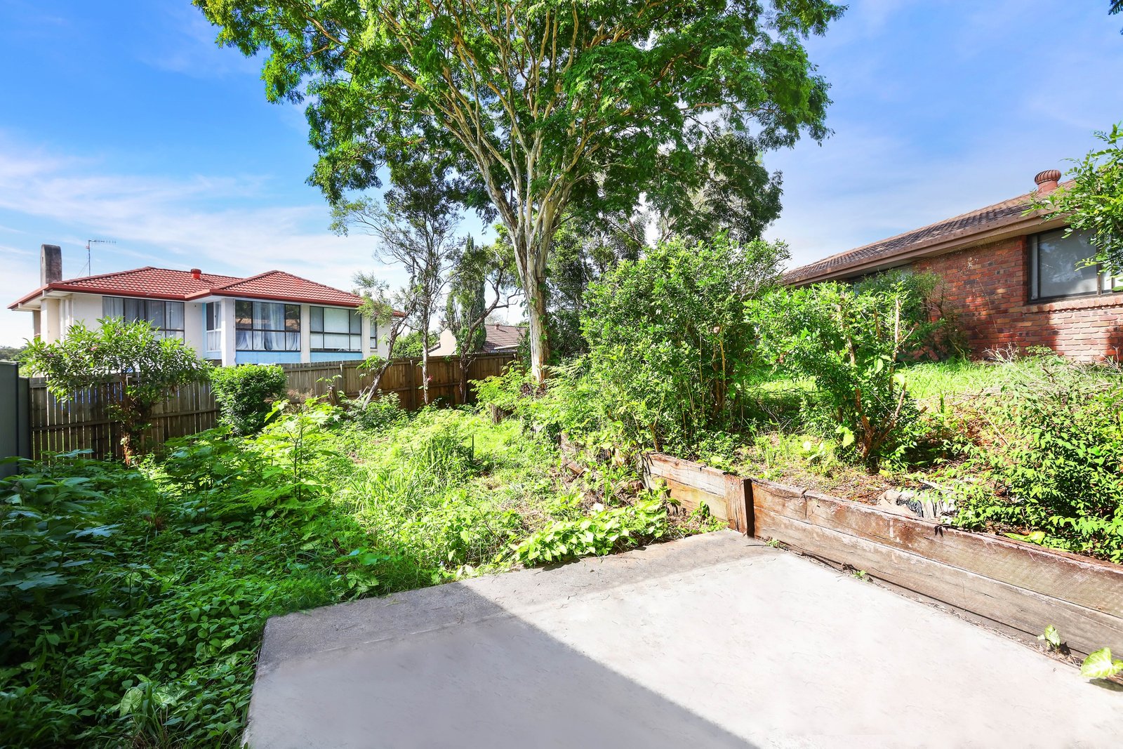 16 Foxhill Court CARRARA 5