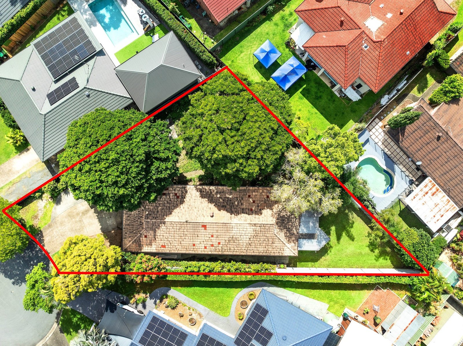 16 Foxhill Court CARRARA 9