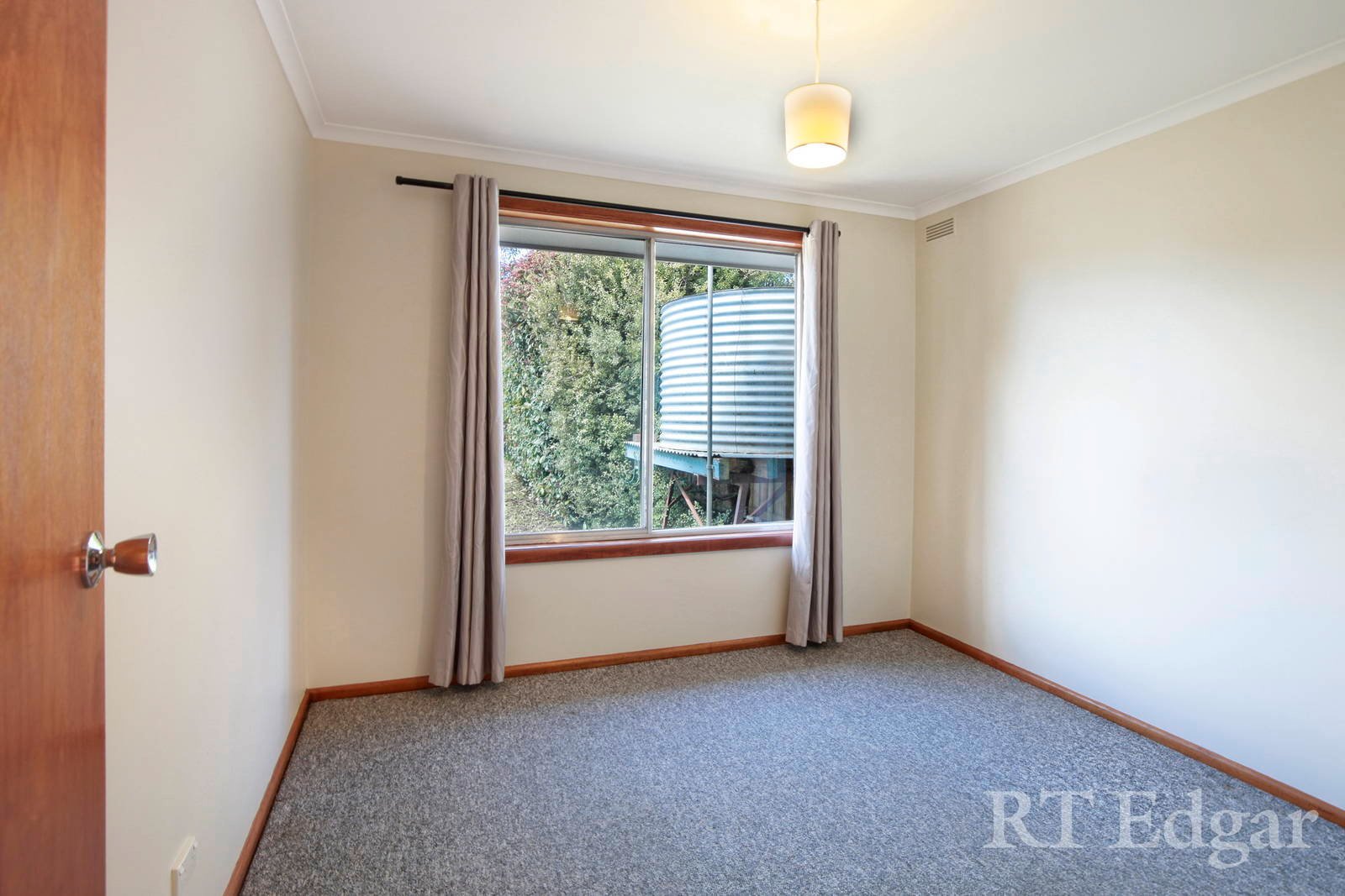 Real Estate and Property in 16 Foy Street, Lancefield, VIC