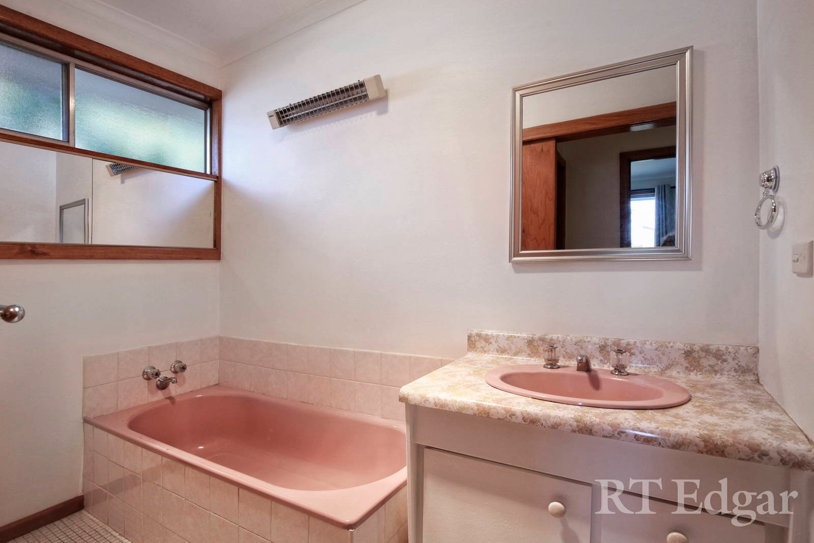 Real Estate and Property in 16 Foy Street, Lancefield, VIC