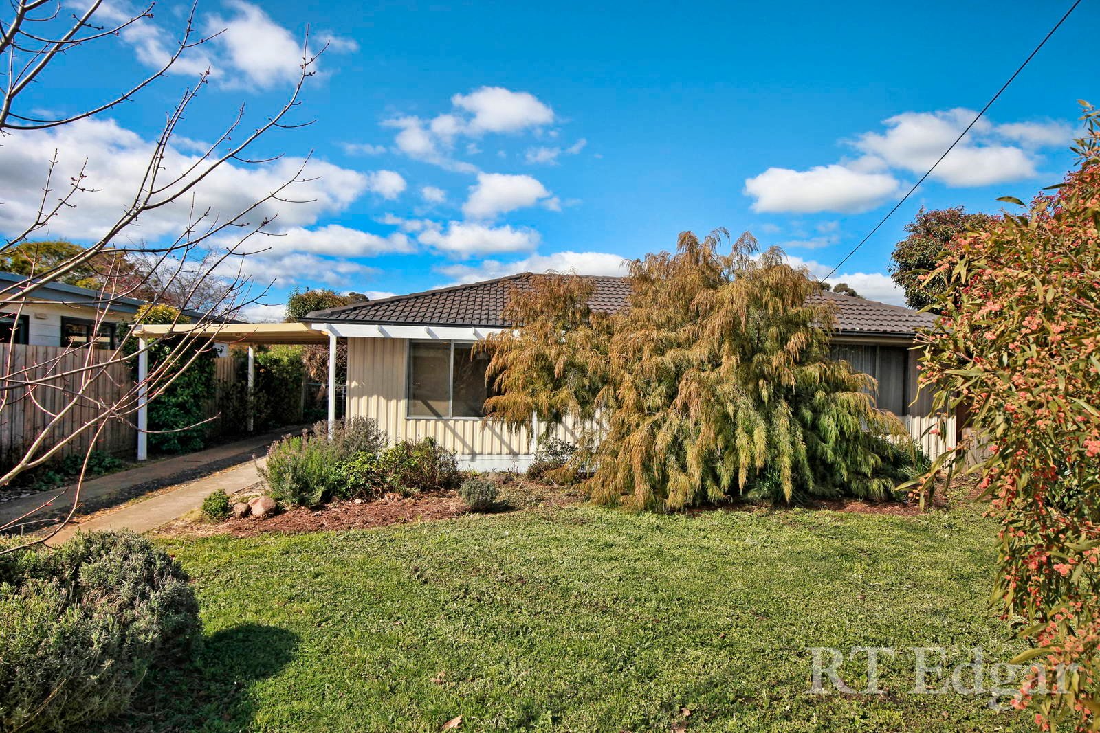 Real Estate and Property in 16 Foy Street, Lancefield, VIC