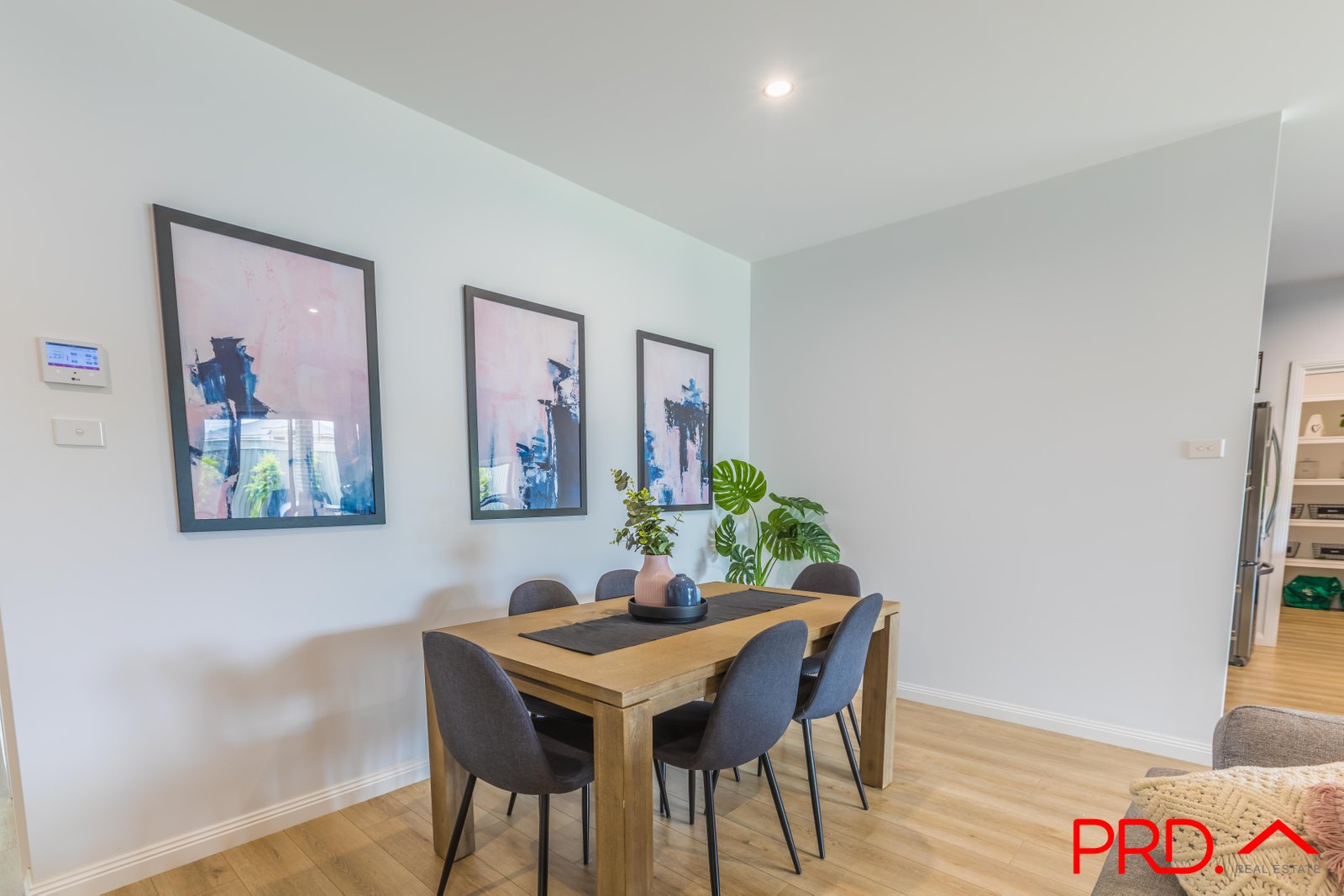 16 Galah Drive TAMWORTH 9