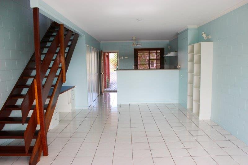 1/6 Gardenia Street PROSERPINE 5