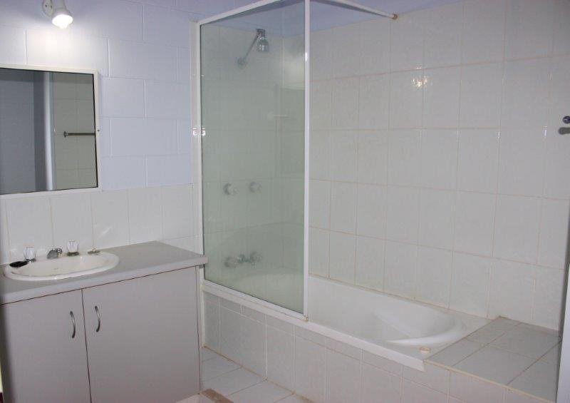 1/6 Gardenia Street PROSERPINE 6
