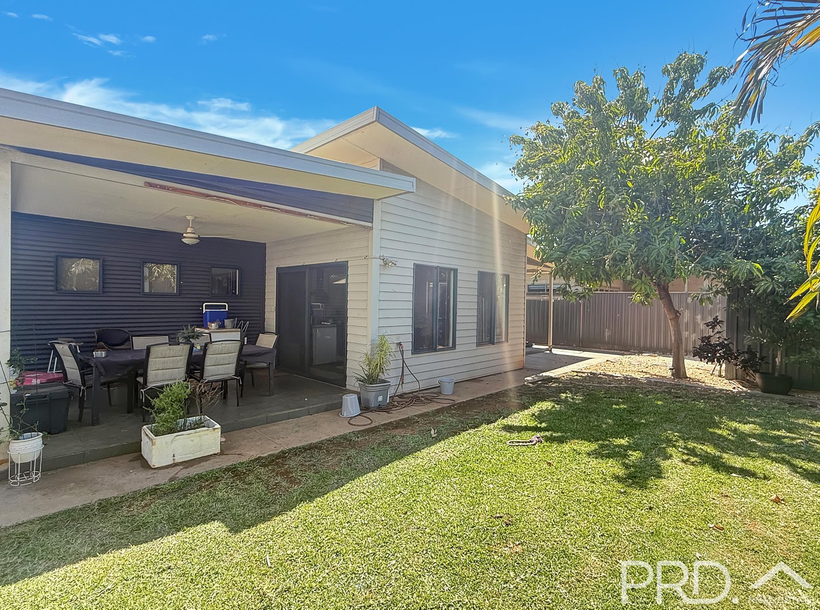 16 Gardugarli Drive BAYNTON 2