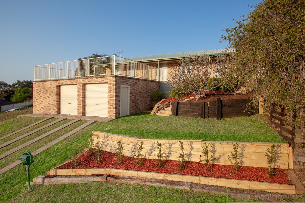 16 Garwood Street RUTHERFORD 2