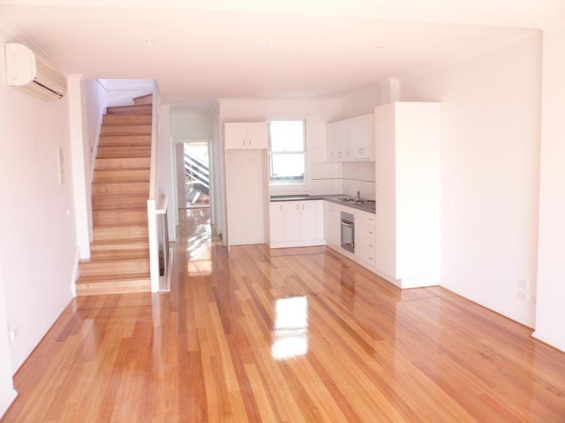 Gallery: 16 Gatehouse Lane
