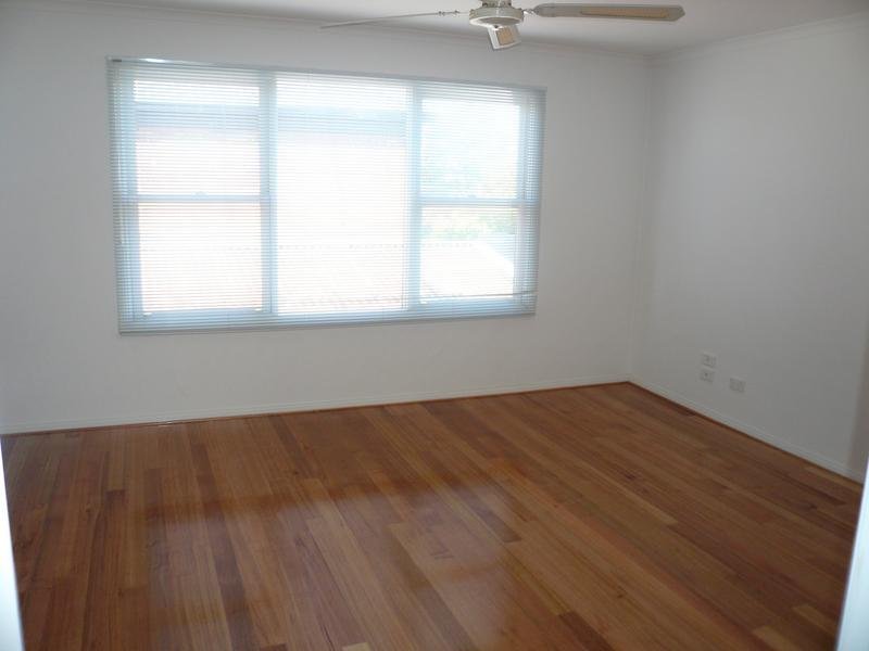 Gallery: 16 Gatehouse Lane