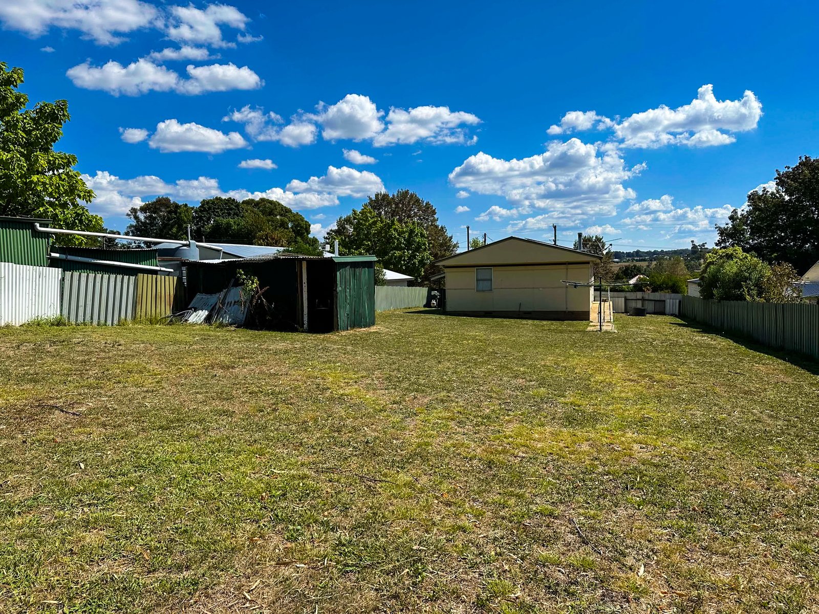 16 Gilbert Street TUMBARUMBA 10
