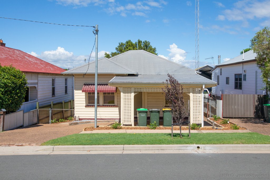 16 Gillies Street RUTHERFORD 1