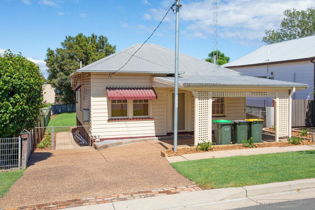 16 Gillies Street RUTHERFORD 2