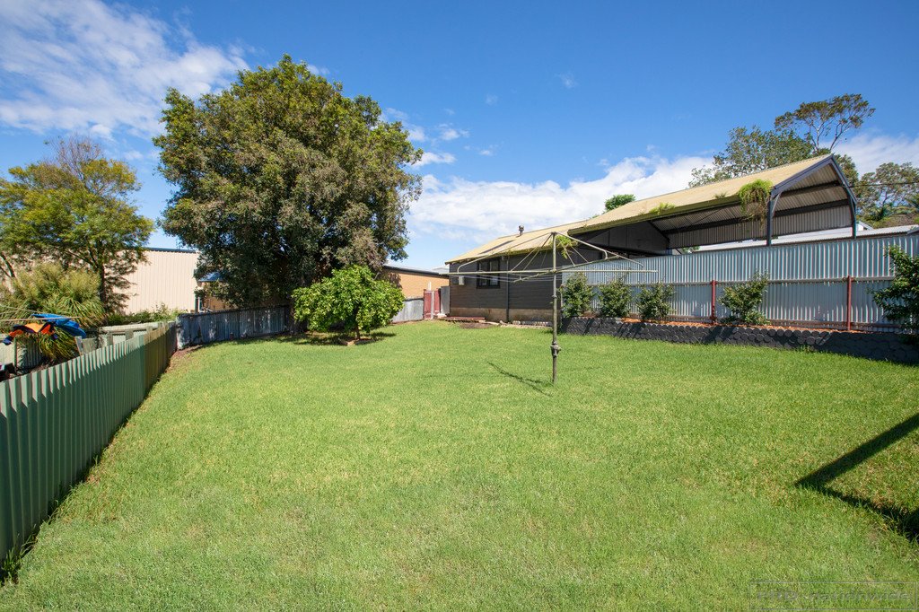 16 Gillies Street RUTHERFORD 14