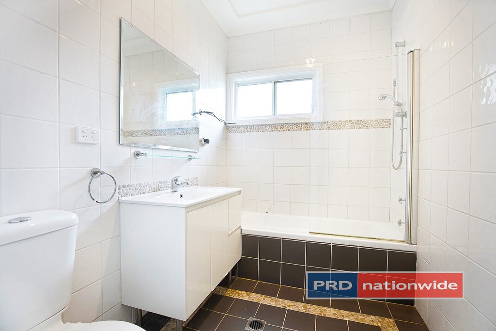 16 Gladys Street KINGSWOOD 6