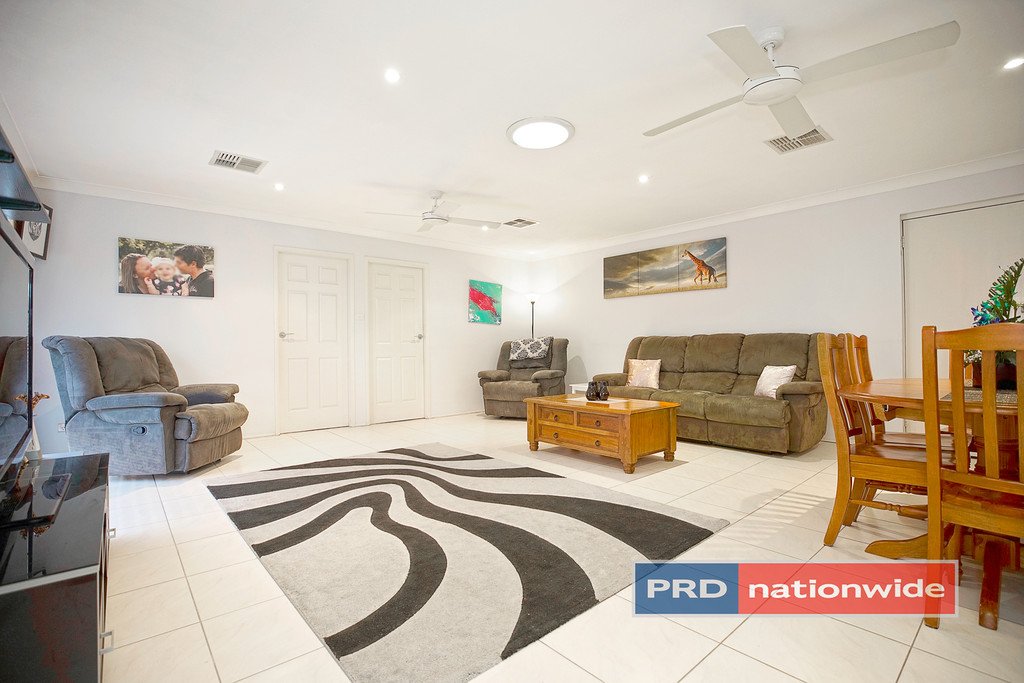 16 Glenbrook Street JAMISONTOWN 8