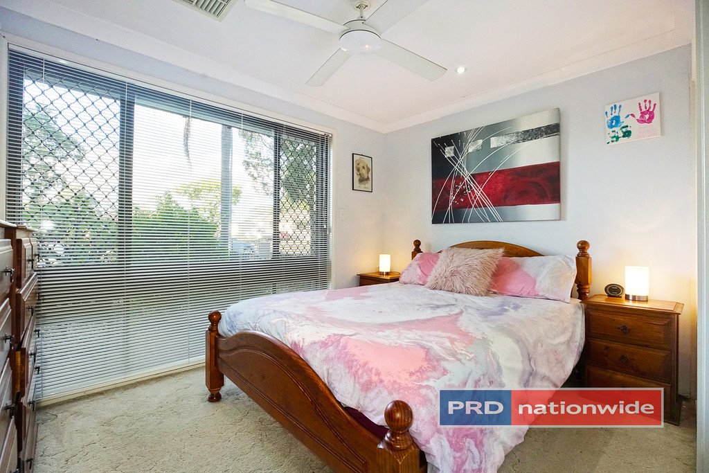 16 Glenbrook Street JAMISONTOWN 12