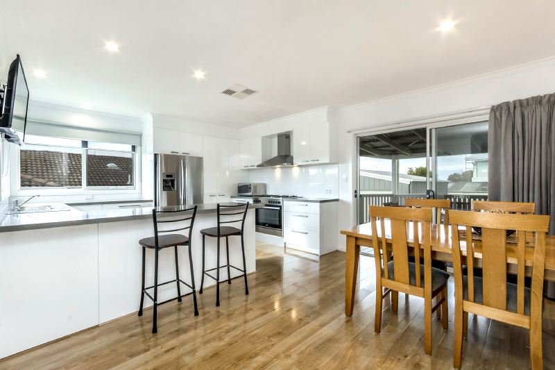 Gallery: 16 Glengate Street