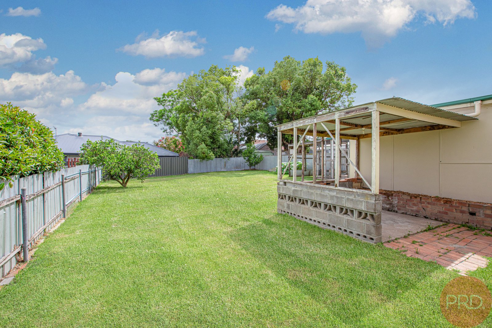 16 Glover Street EAST MAITLAND 13