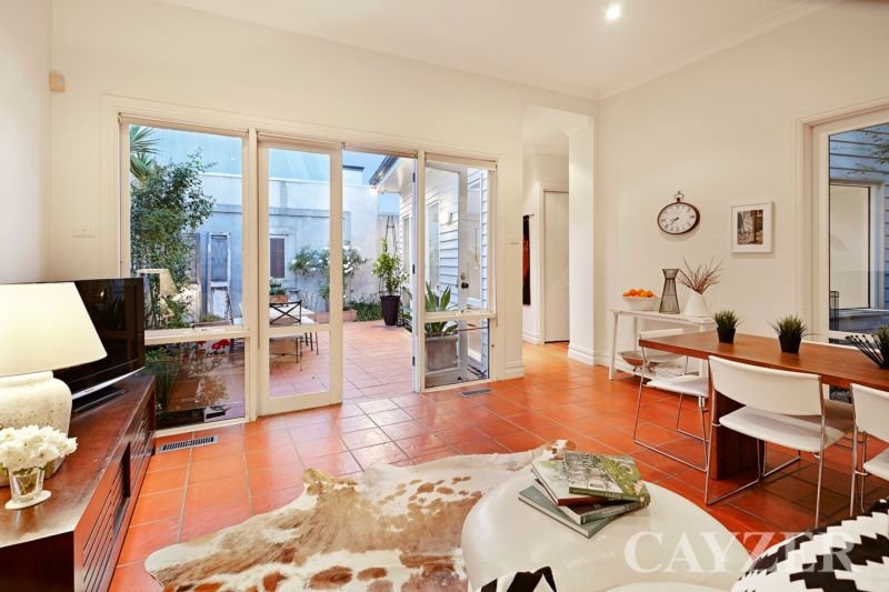 Gallery: 16 Glover Street