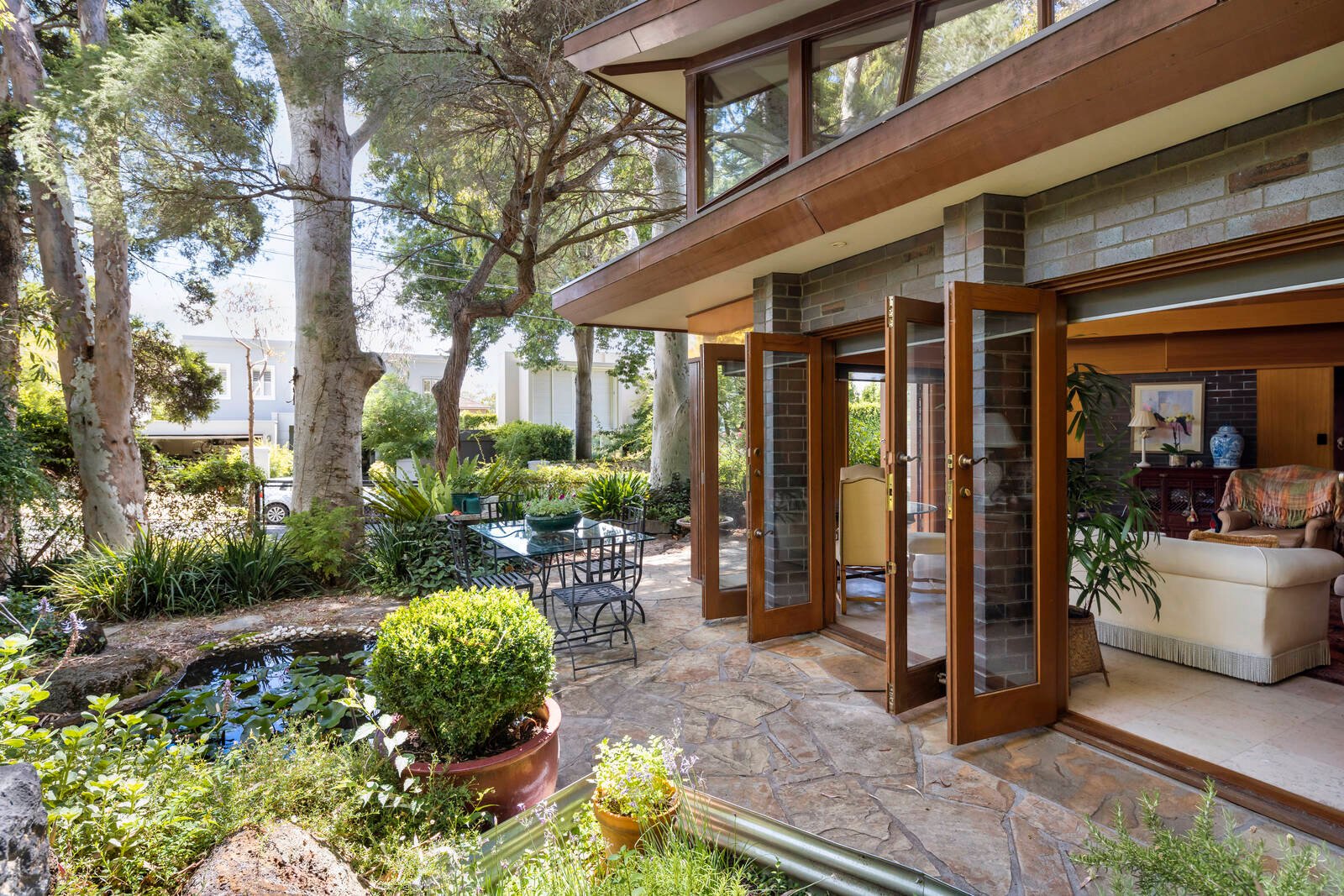 Real Estate and Property in 16 Glyndebourne Avenue, Toorak, VIC