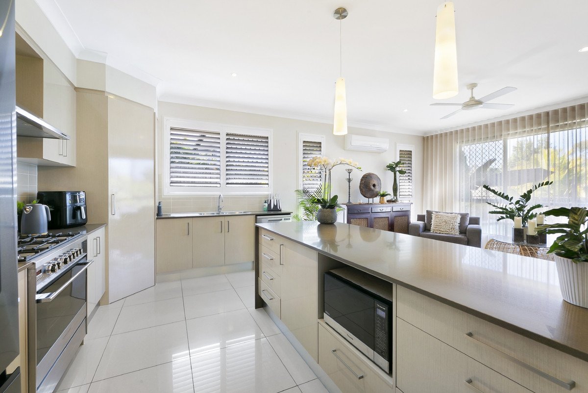 16 Golden Grove Boulevard Reedy Creek 10