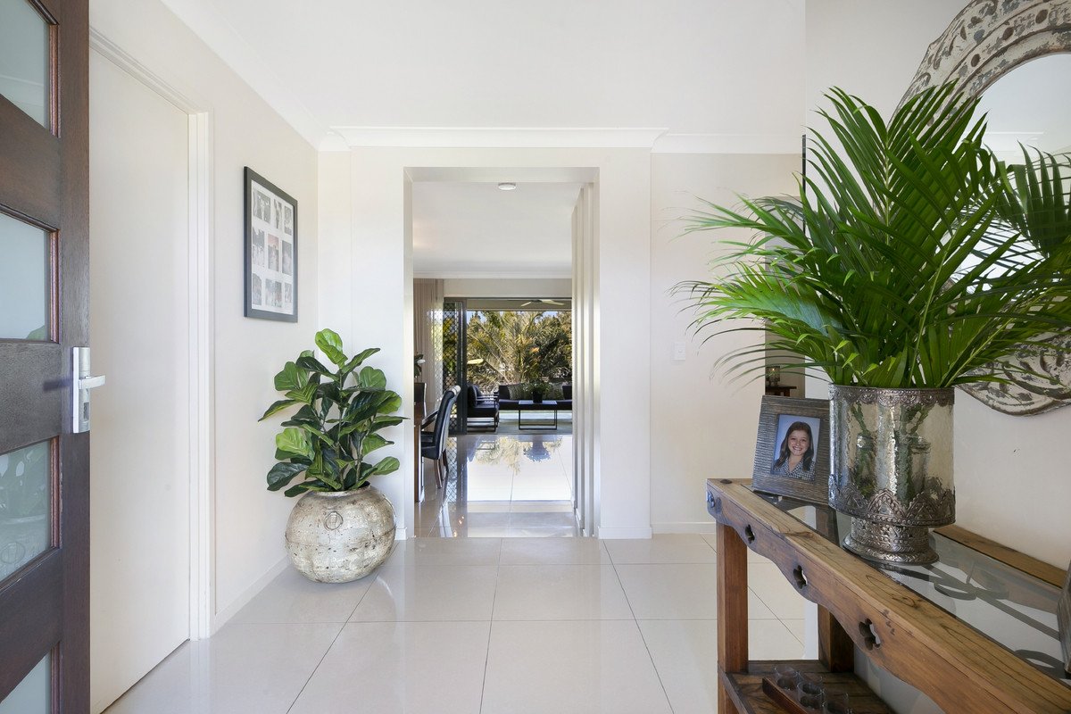 16 Golden Grove Boulevard Reedy Creek 12