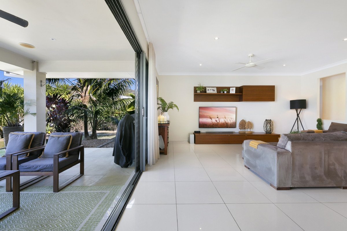 16 Golden Grove Boulevard Reedy Creek 14