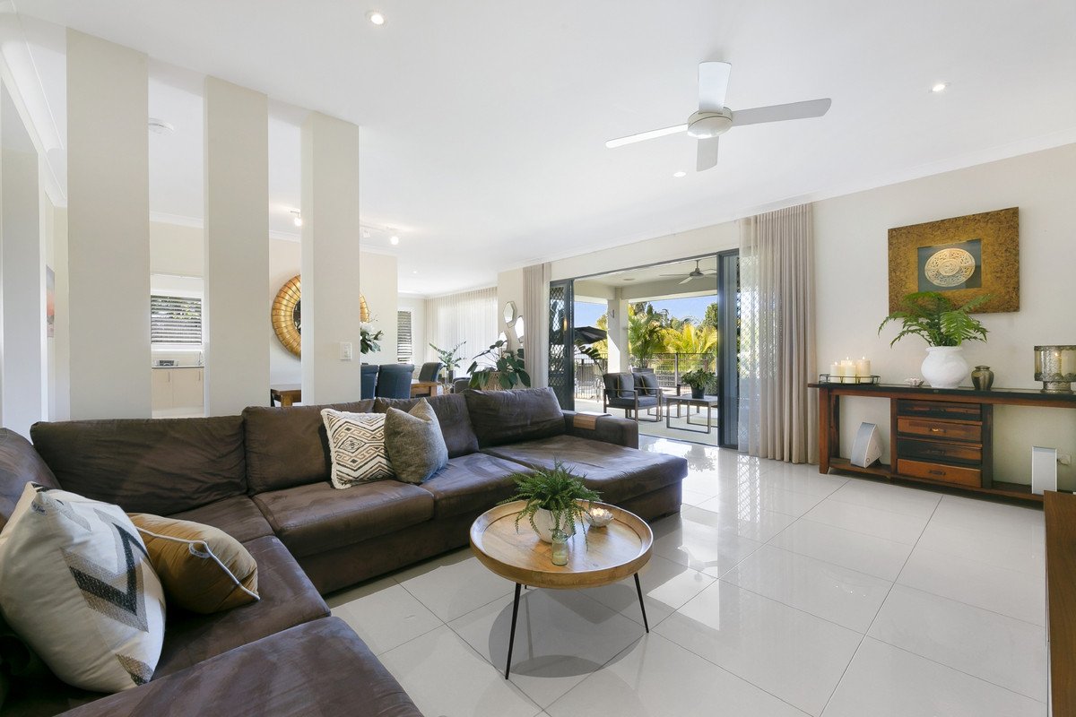 16 Golden Grove Boulevard Reedy Creek 15