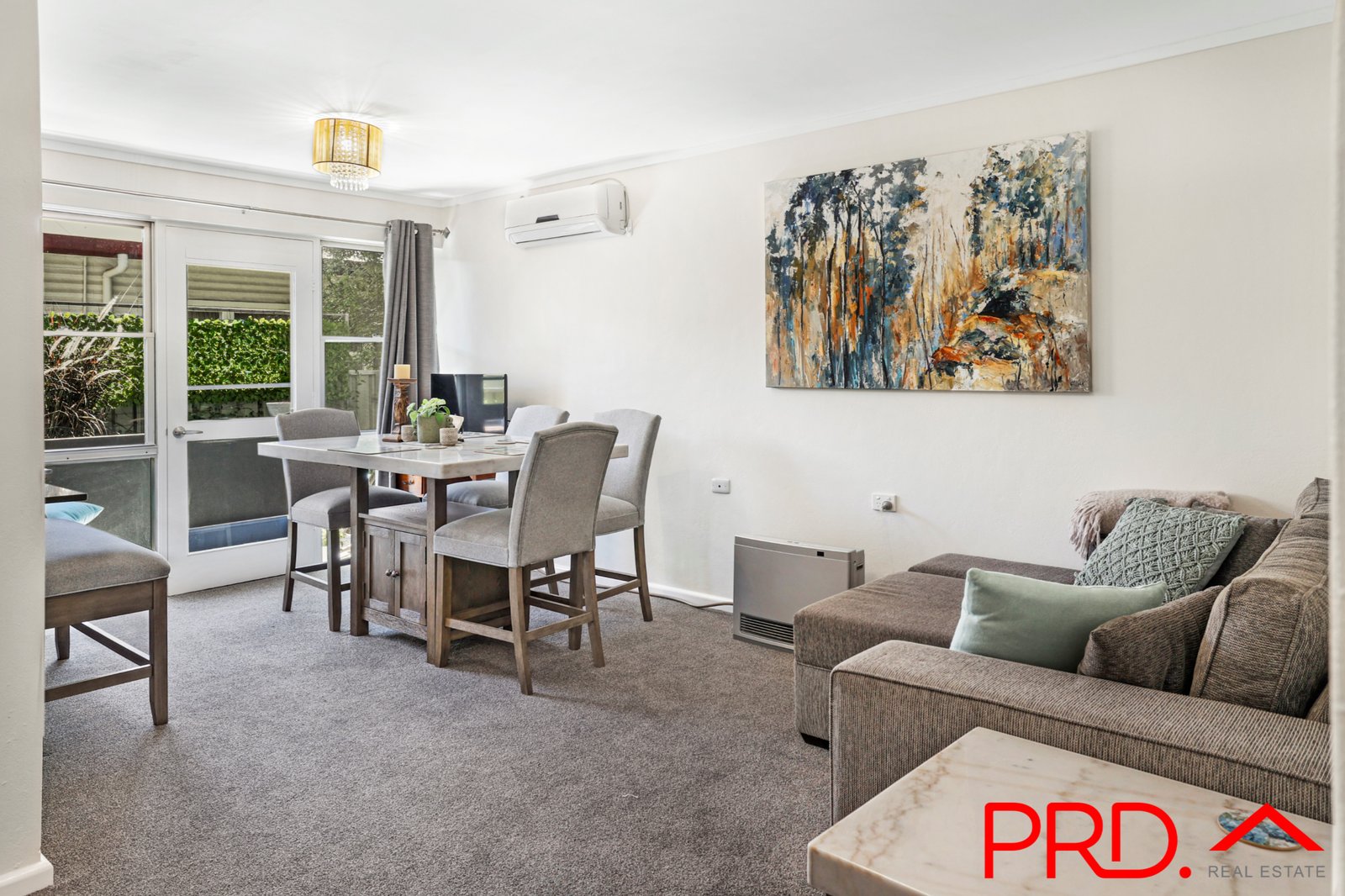 1/6 Golf Street TAMWORTH 3
