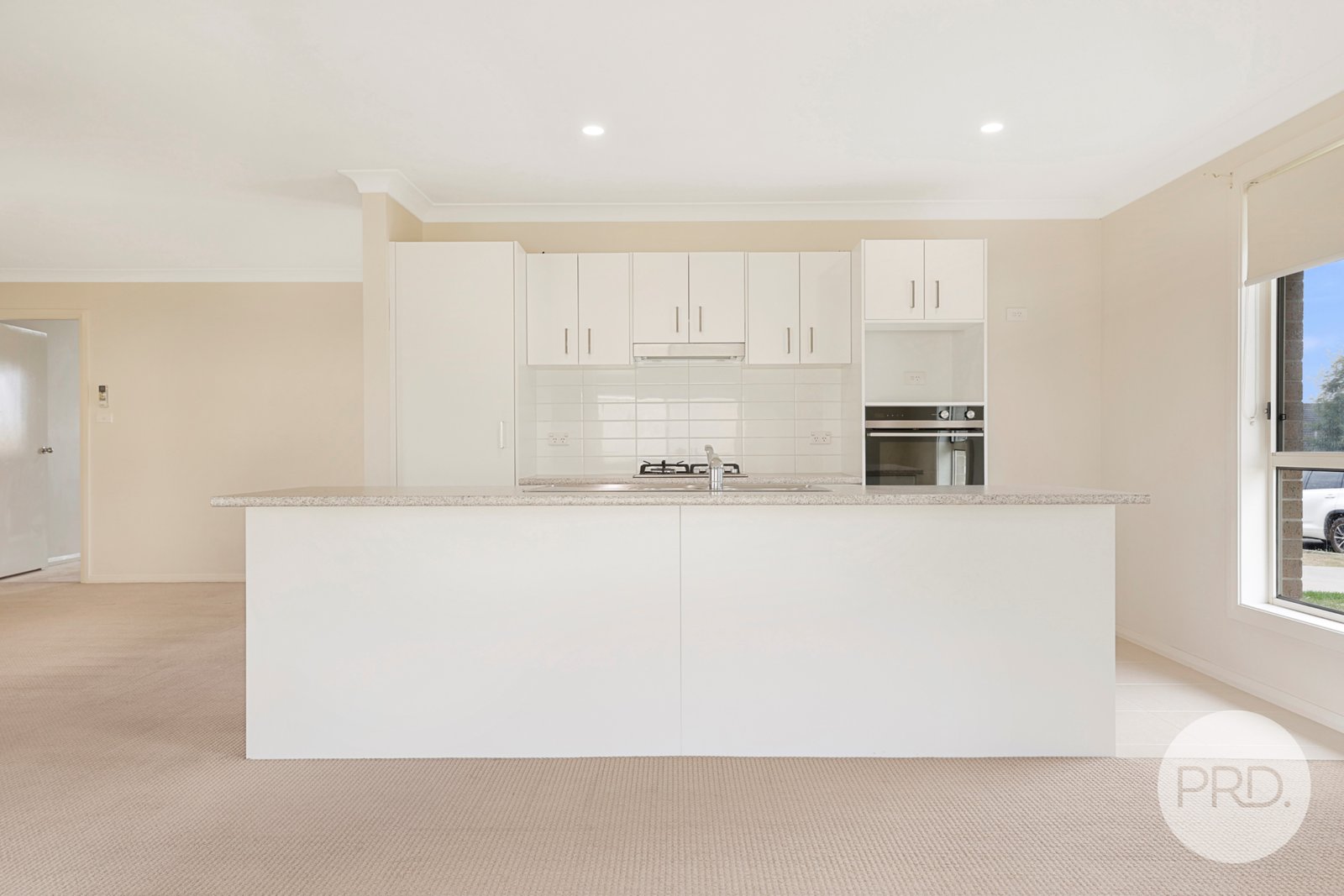 16 Goodwin Street TAMWORTH 4