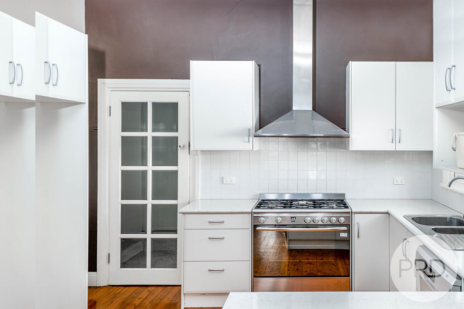 16 Gormly Avenue WAGGA WAGGA 3