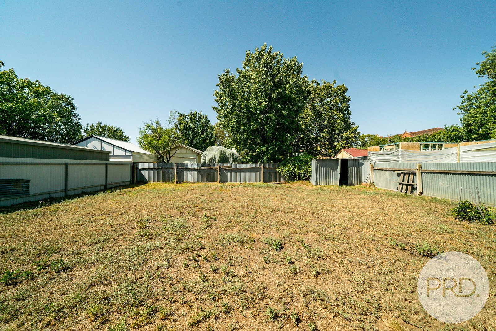 16 Gormly Avenue WAGGA WAGGA 9