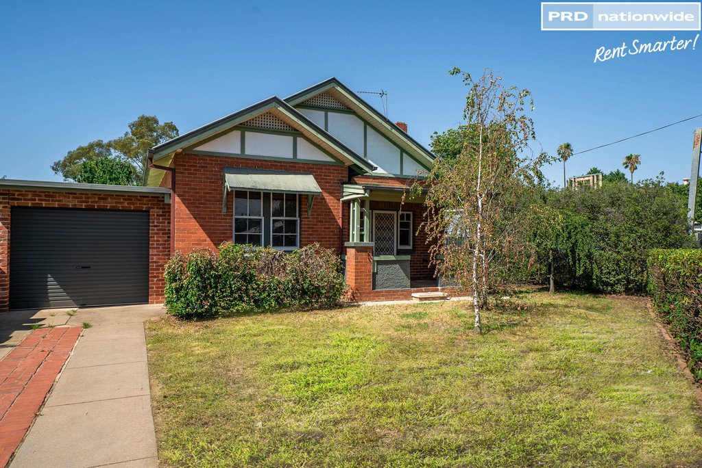 16 Gormly Avenue WAGGA WAGGA 1