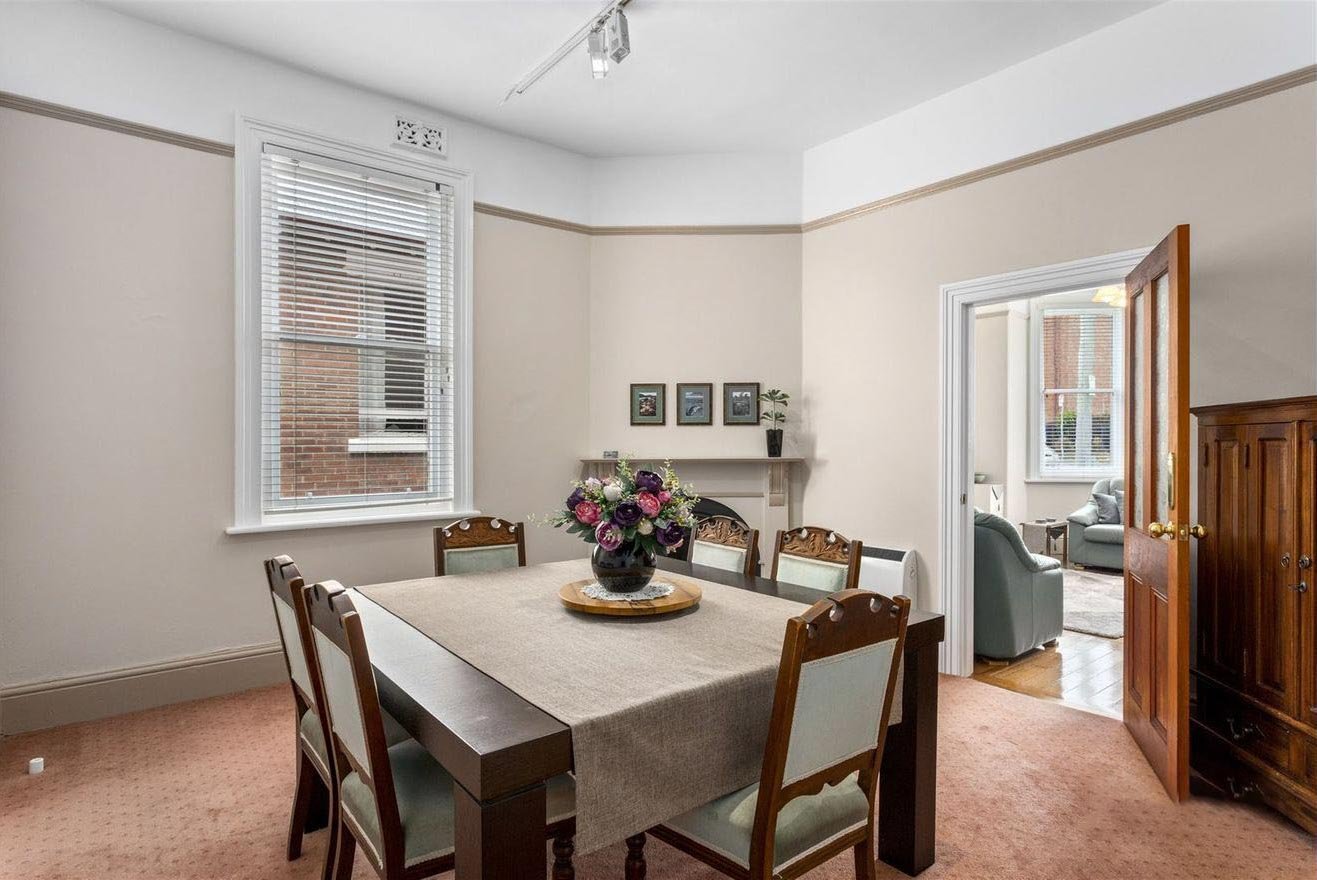 16 Goulburn Street HOBART 4