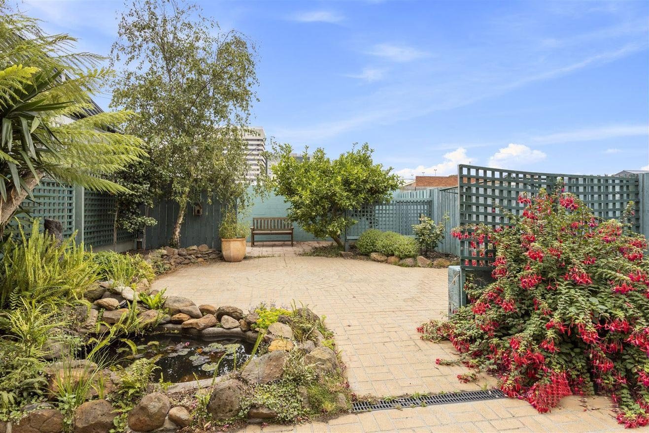 16 Goulburn Street HOBART 20