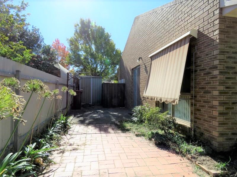 1/6 Graetz Court LAVINGTON 13